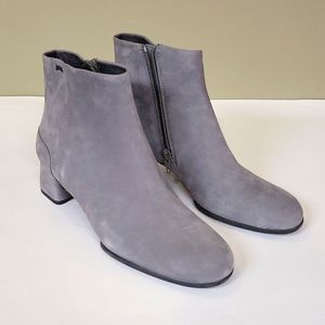 Camper booties size 9.5